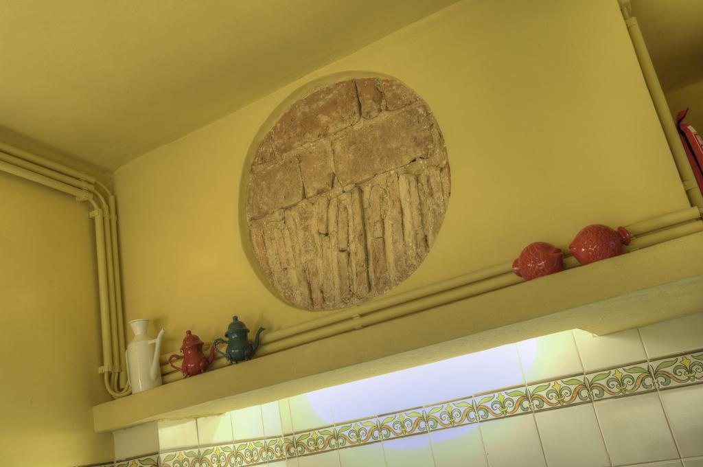 Stay Local In Alfama! Alice Central Home, Near River ลิสบอน ภายนอก รูปภาพ